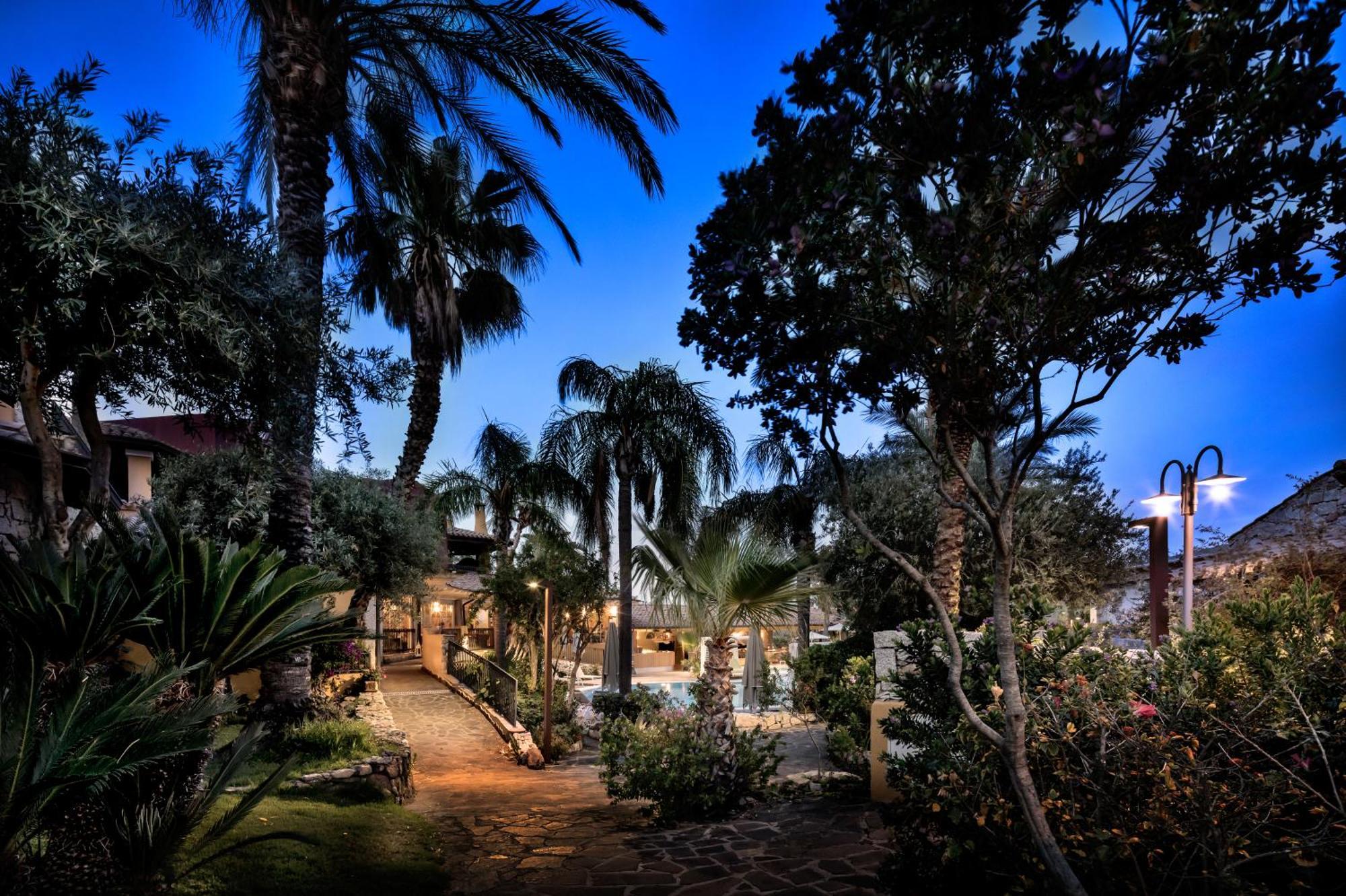 Cruccuris Resort - Adults Only Villasimius Εξωτερικό φωτογραφία